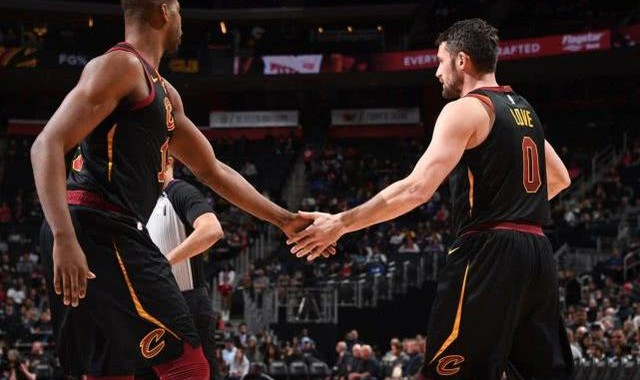  班凯罗新秀赛季新高魔术险胜步行者露锋芒