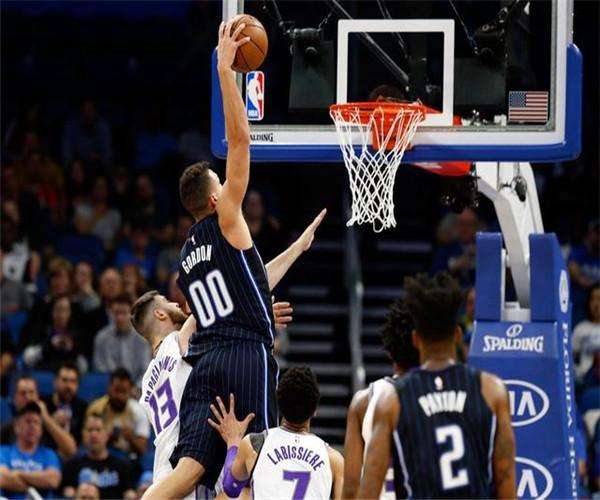  班凯罗30+10+8魔术送国王三连败  