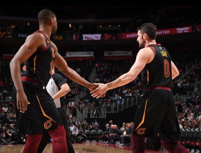  班凯罗新秀赛季新高魔术险胜步行者露锋芒